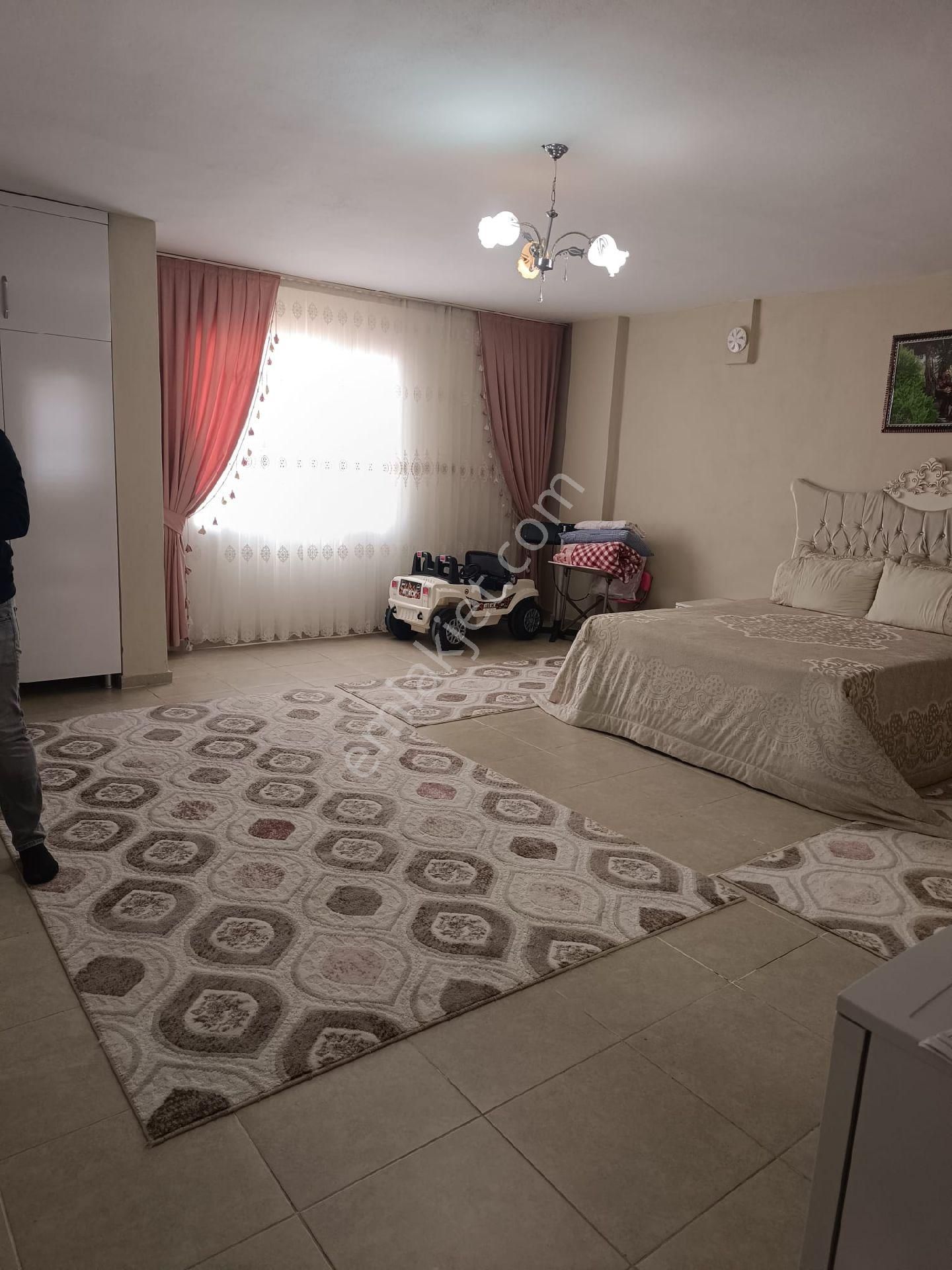 Akkapı Yeni Yerleşim Ana Cadde Üzerinde Satılık 3 Katlı Bina 525m² Arsa Üzerinde - Görsel 8