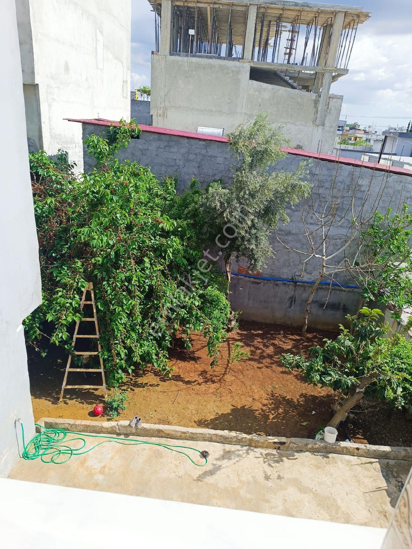 Akkapı Yeni Yerleşim Ana Cadde Üzerinde Satılık 3 Katlı Bina 525m² Arsa Üzerinde - Görsel 4