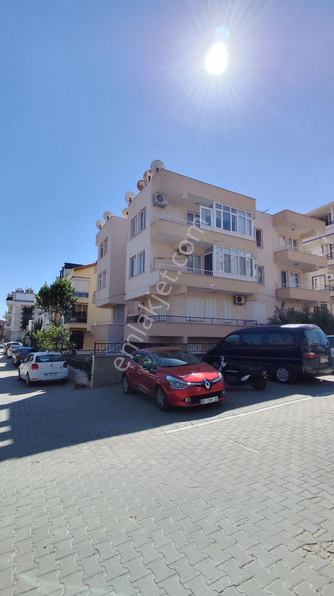 Denize 250 Metre Mesafede 2 Oda 1 Salon