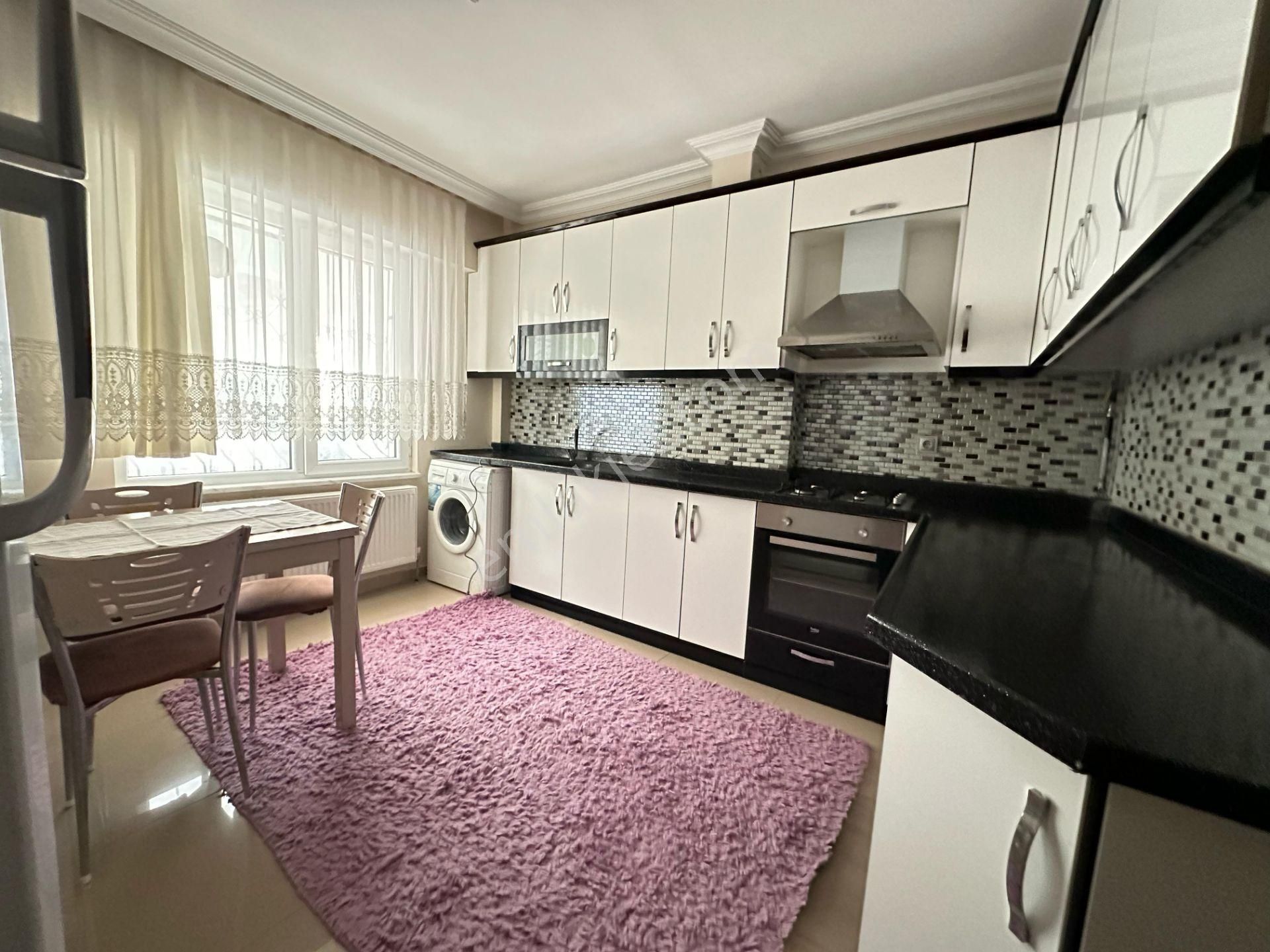 Relax'tan Yeni Bina'da 1+1 Giriş Kat Temiz Eşyalı Kiralık Kaçmaz