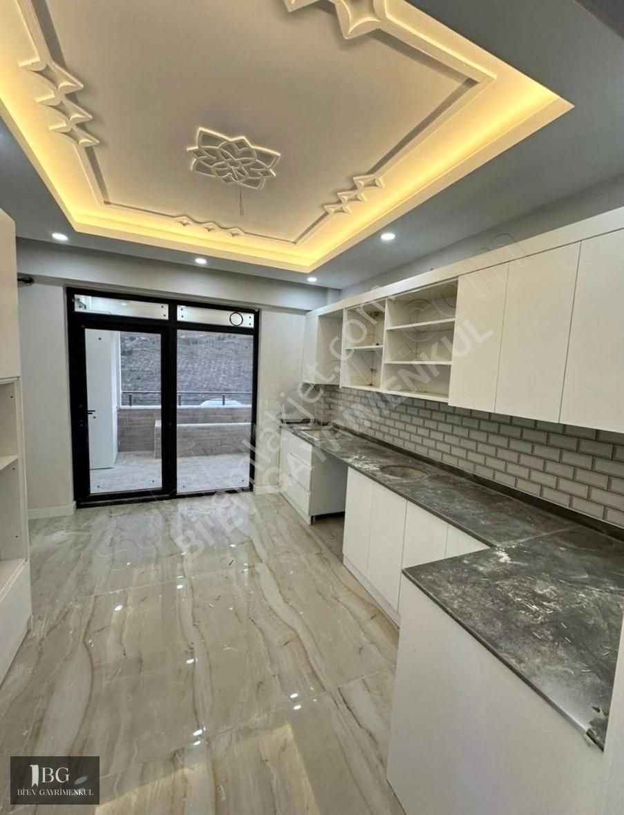 Bi'ev Gayrimenkulden Satılık Yeşilvadi Manzaralı 2.5+1lüks Daire