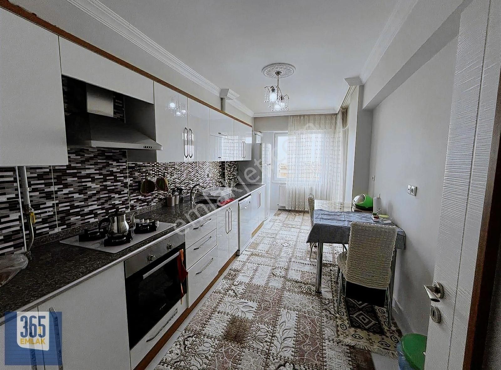 365 Gün'den Başharık'ta Satılık 3+1 Daire