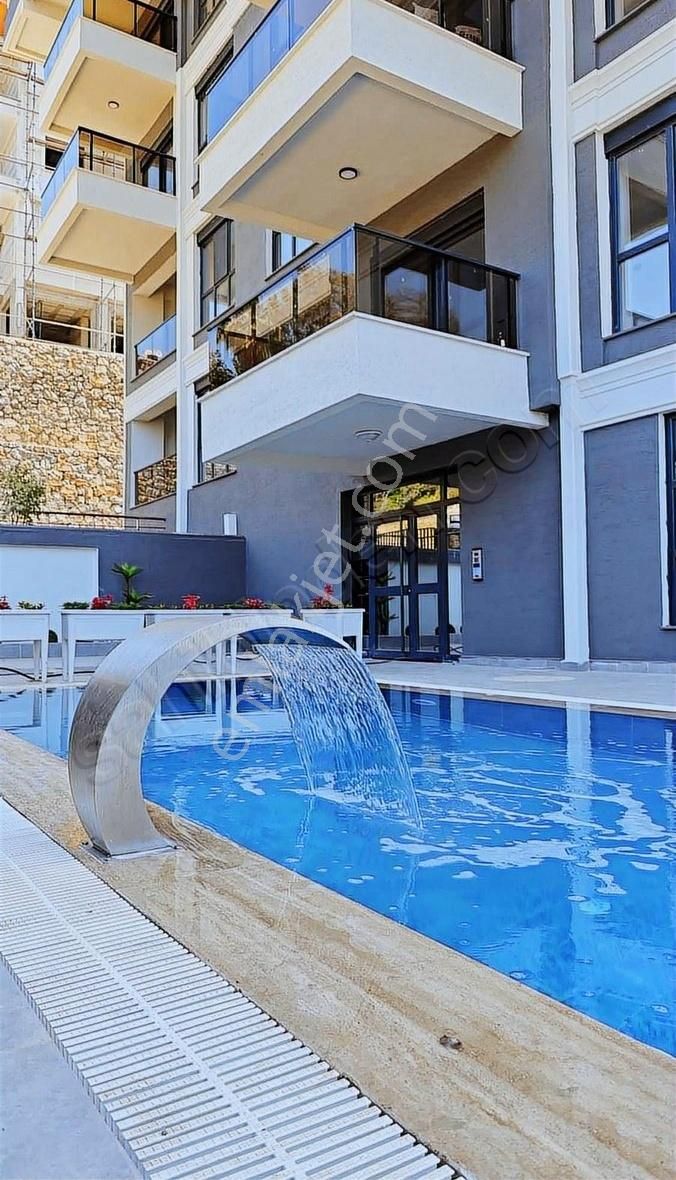 Cebeli Tepesinde Satılık Lux 1+1 Daıre