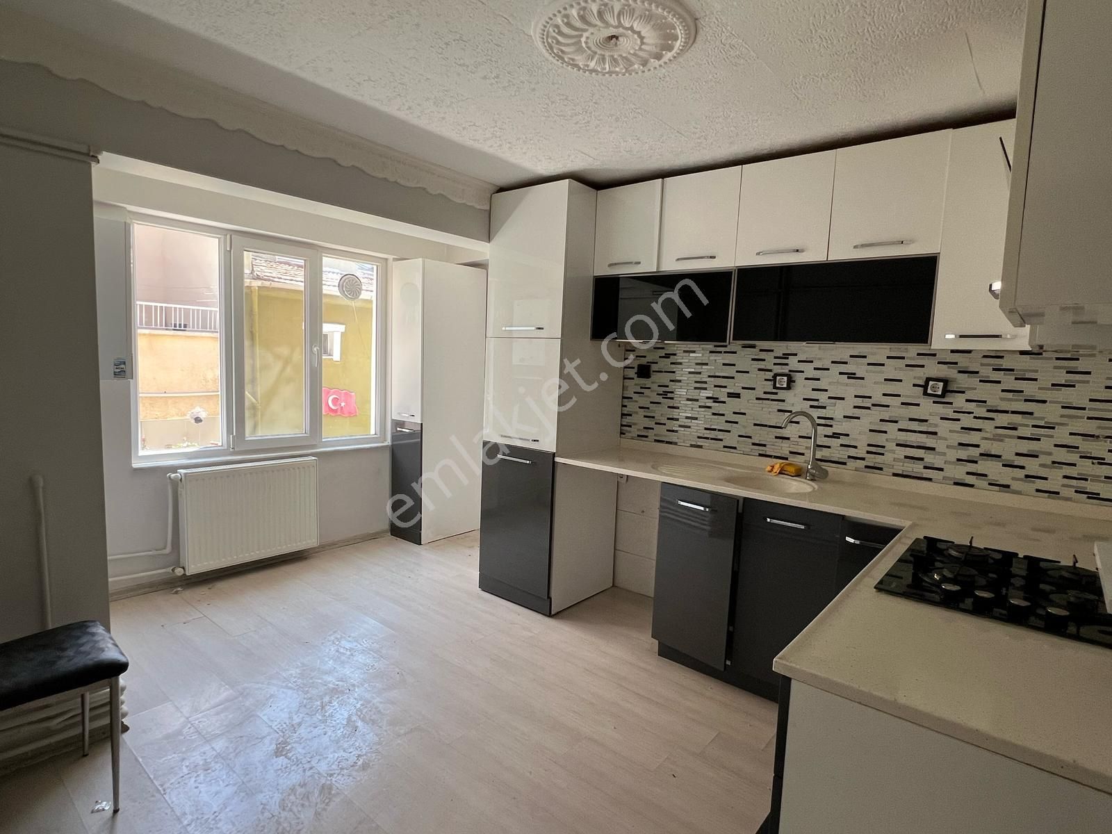 Kartal'dan Atlantise Yakın Teraslı 4+1 Müstakil Tripleks - Görsel 32