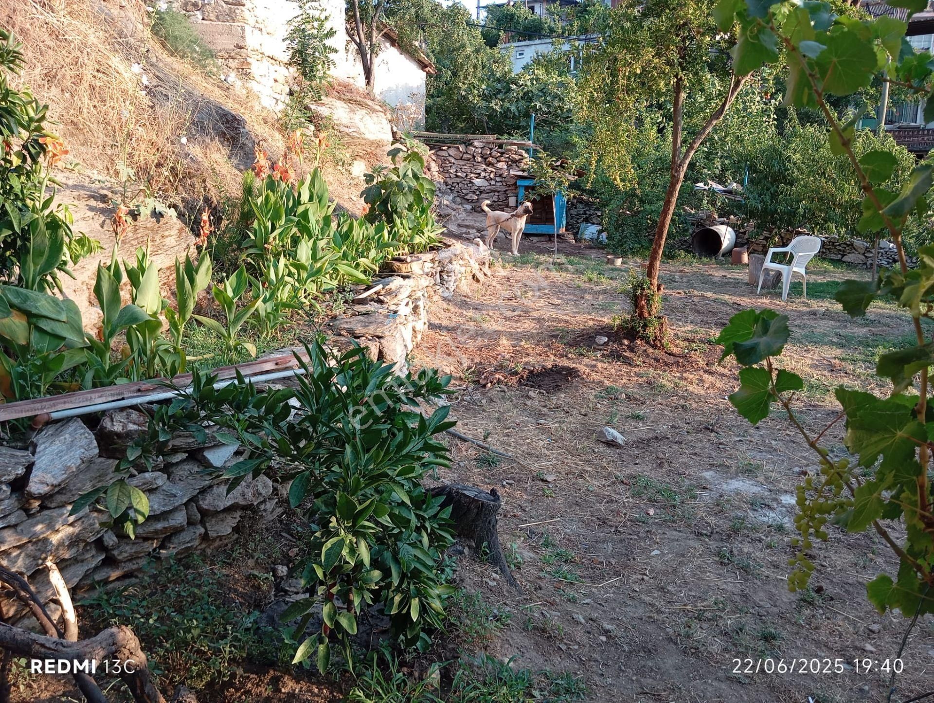 Bağarası Köyü Sökede Satılık Köy Evi - Görsel 27