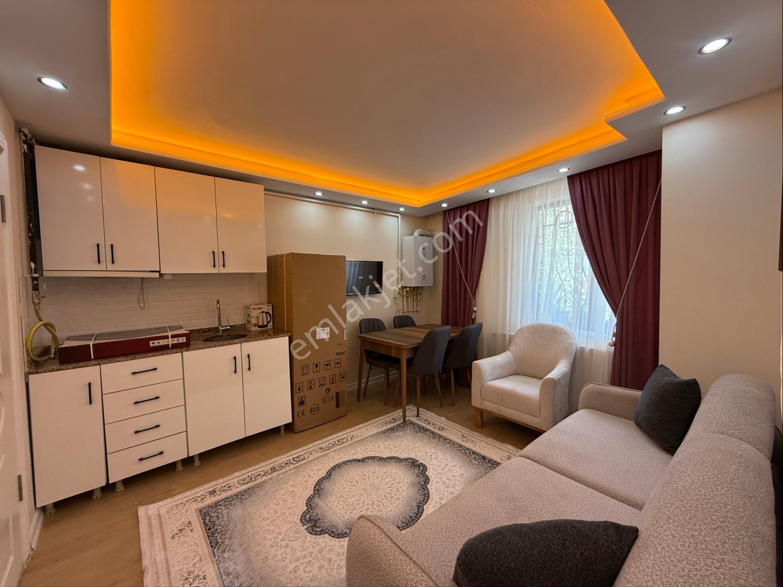 Cadde Üzeri 1.kat Full Sıfır Eşyalı Lüks 3+1 Daire+hemen Taşın