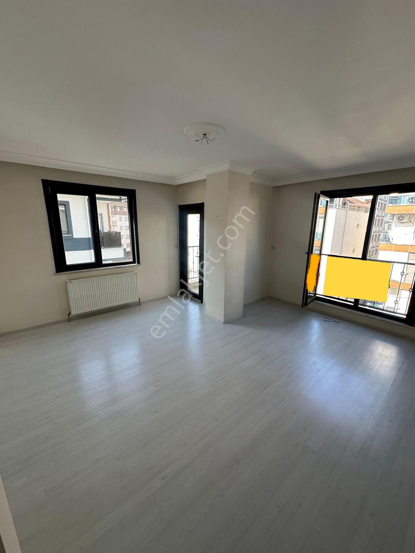 Sultanbeyli Adil Mahallesi Satılık Arakat Daire 3+1 İskanlı