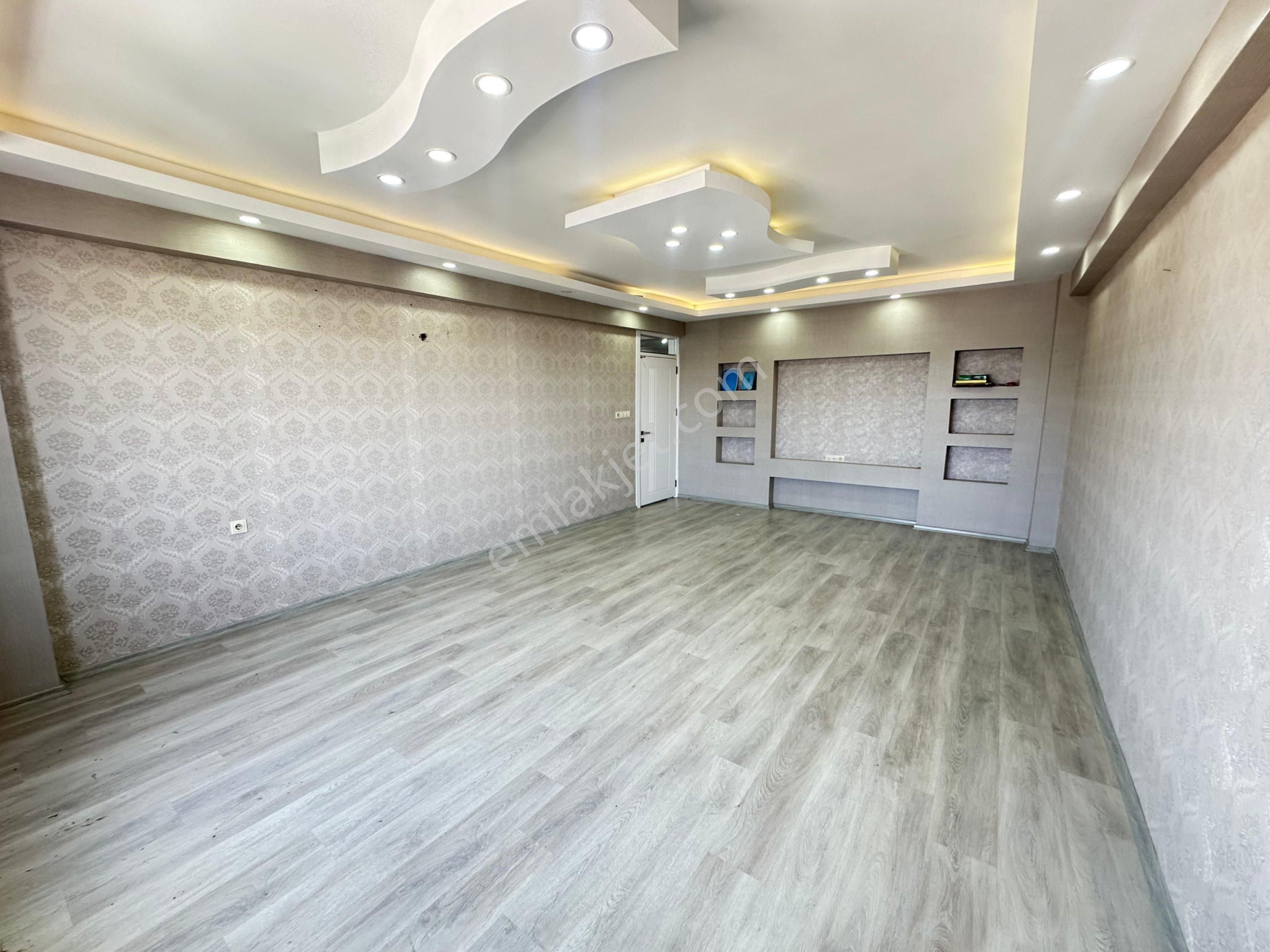 Şanlı Gayrimenkulden Satılık 3+1 Lüxs Daire