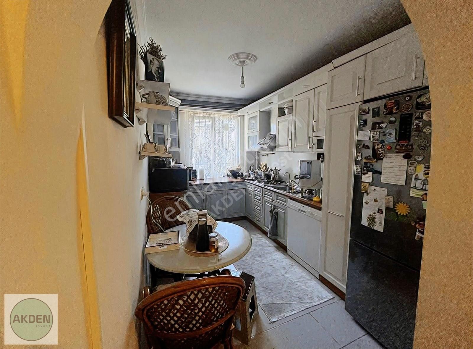 Üsküdar Çengelköy'de Site İçinde Sahile Yürüme Mesafe 3+1 Daire - Görsel 17