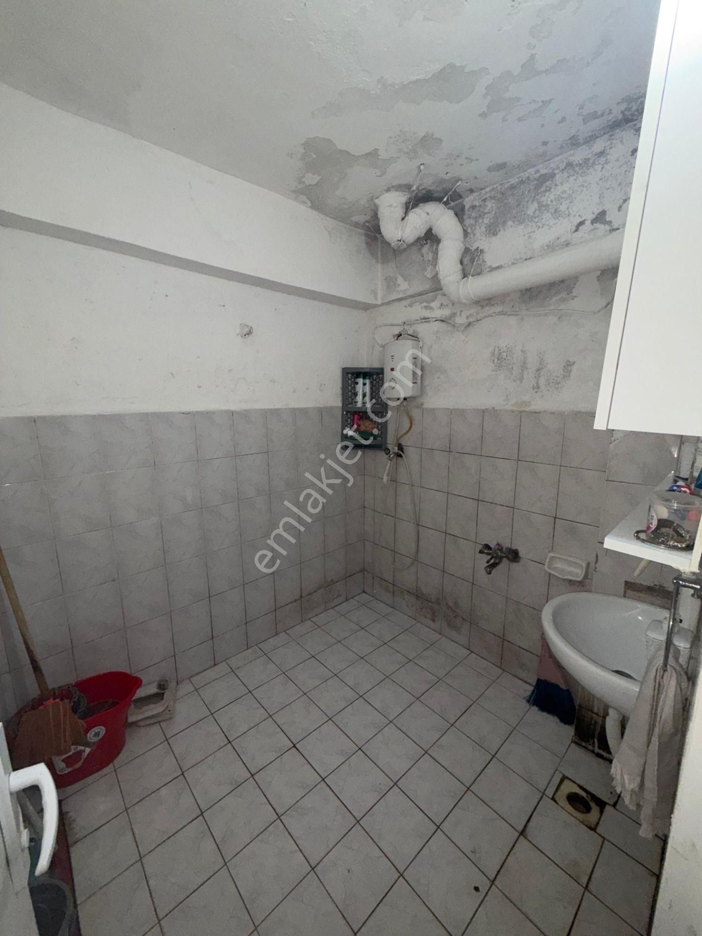 Torunlar Emlaktan Satılık 2+1 Kirazlıda Bodrum Kat Daire - Görsel 8