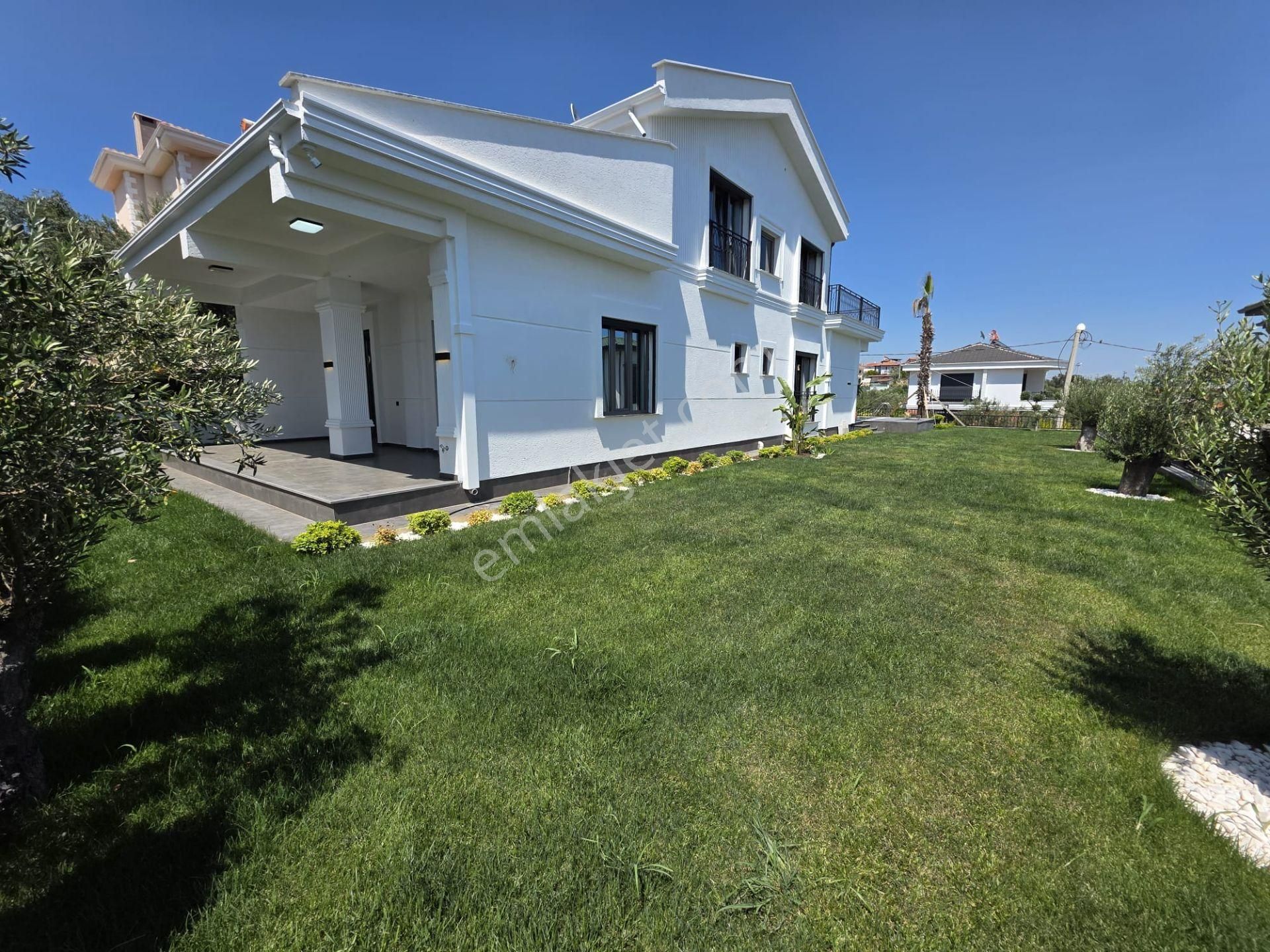 Güne Jakuziden Başlayın! Deniz Manzaralı 4+1 Havuzlu Villa - Görsel 31