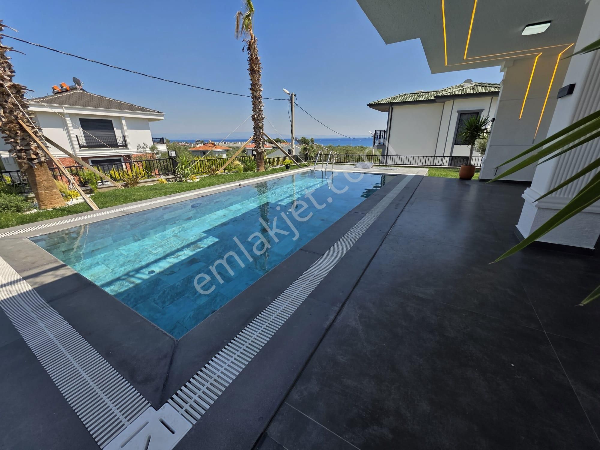 Güne Jakuziden Başlayın! Deniz Manzaralı 4+1 Havuzlu Villa - Görsel 6