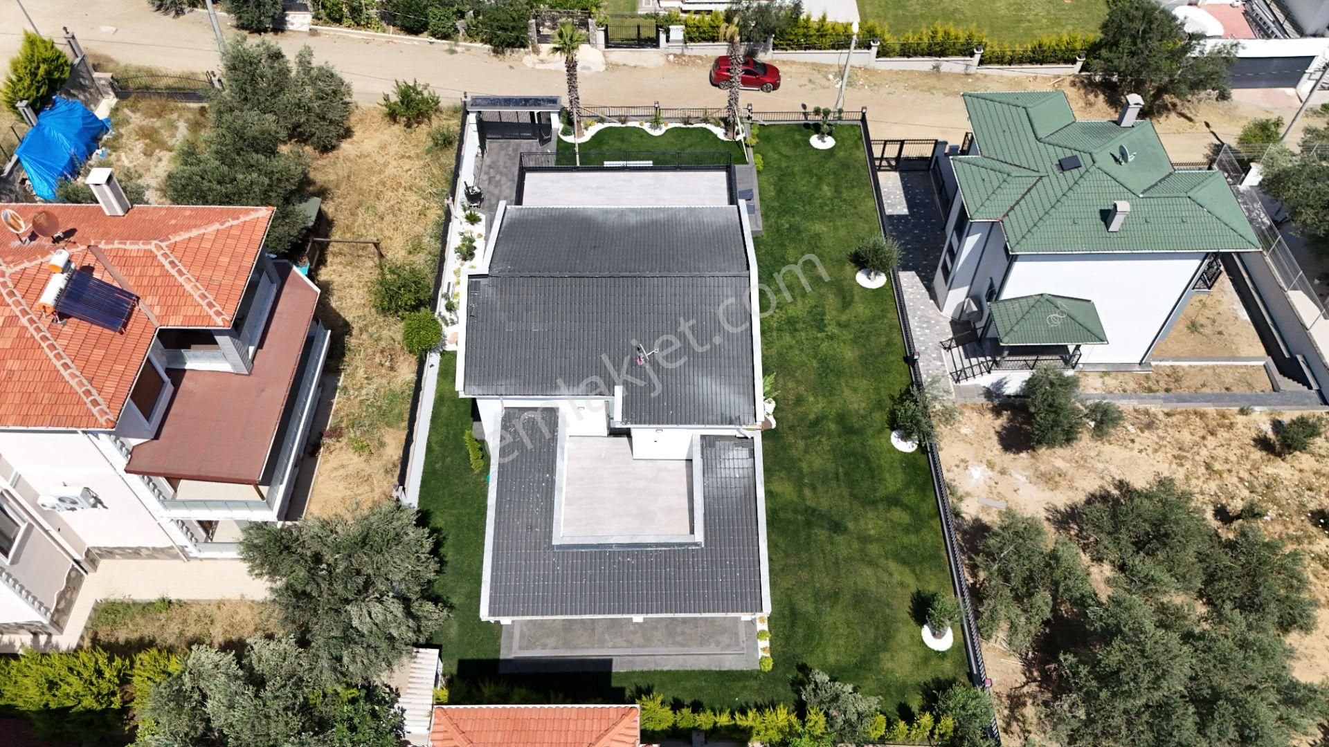 Güne Jakuziden Başlayın! Deniz Manzaralı 4+1 Havuzlu Villa - Görsel 32