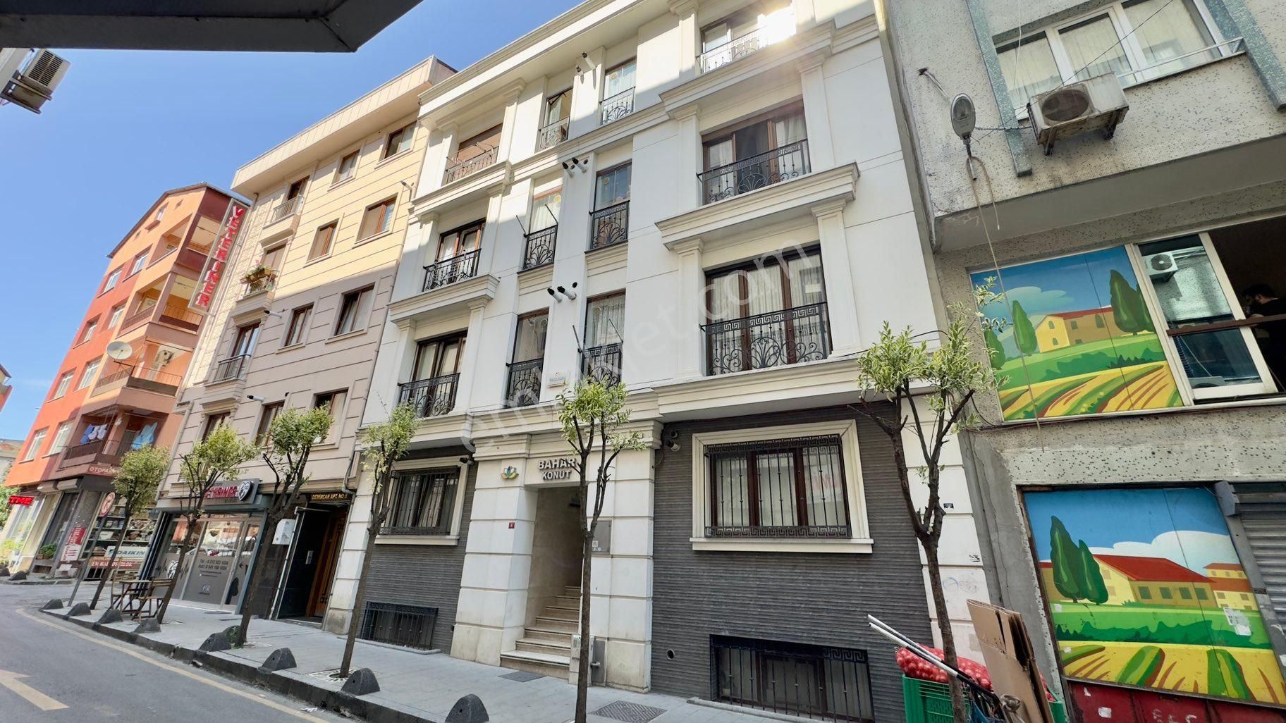 4.levent Metro Çeliktepe De Kiralık 3+1 Çatı Dubleks Daire