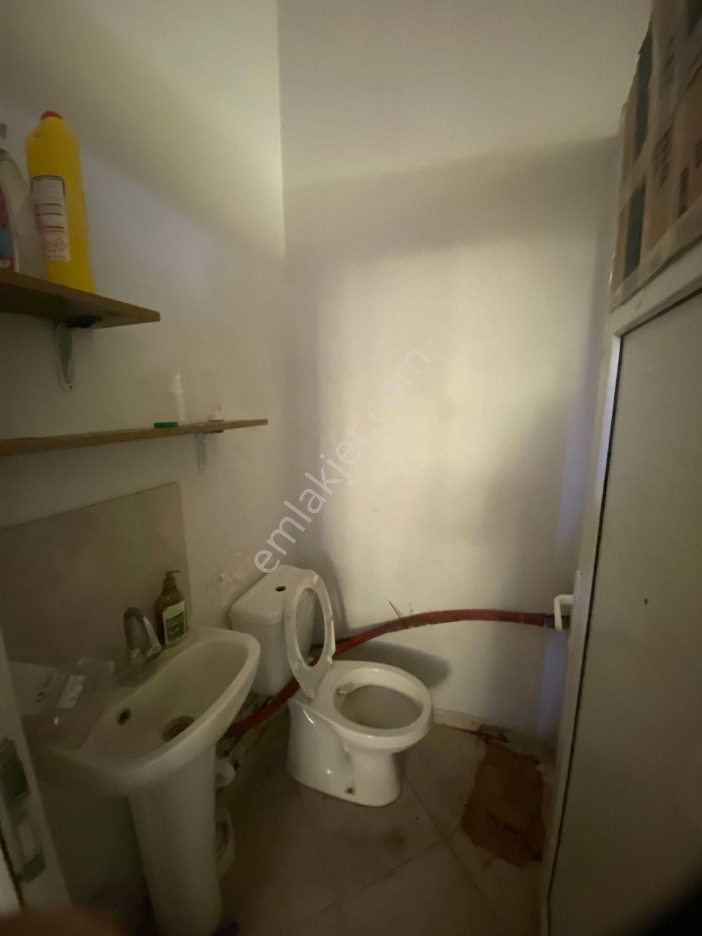 Dyk Est Emlaktan Dalaman Çarşı Merkezde Herşey Dahil Devren Satılık Büfe/market - Görsel 3