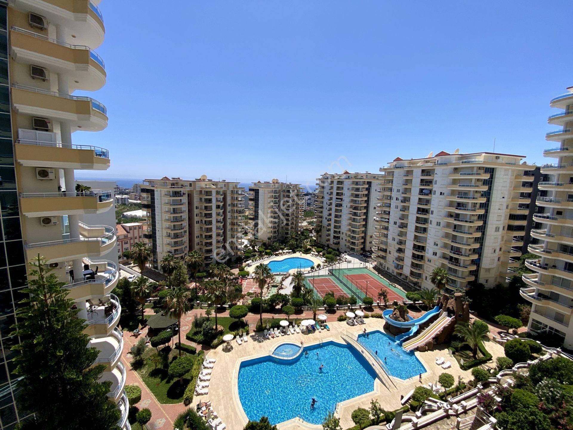Alanya Mahmutlar'da Toros 8 Residence'ta 2+1 150 M2 Geniş Ve Konforlu Eşyalı Daire