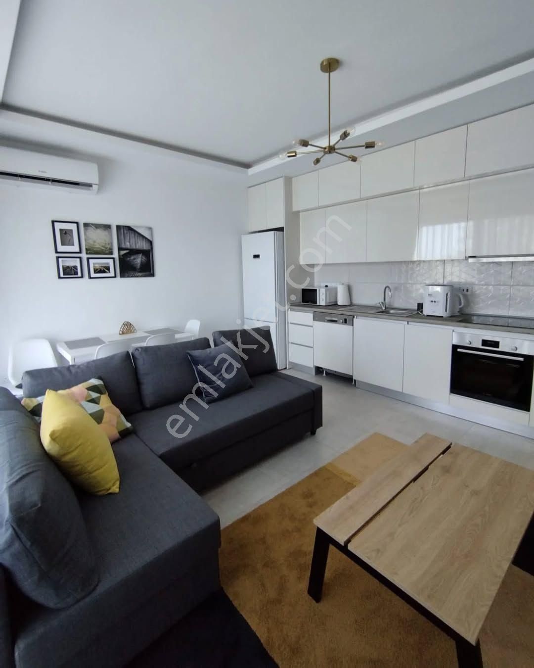 Avcılarda Cihangir Mahallesinde 1+1 Full Esyali Daire