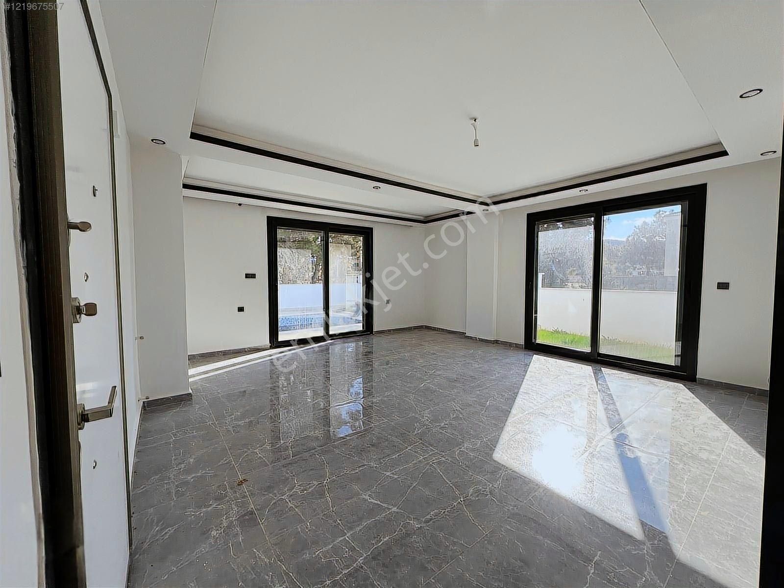 Akbük'te Tam Müstakil Doğa İçinde Havuzlu Villa - Görsel 2