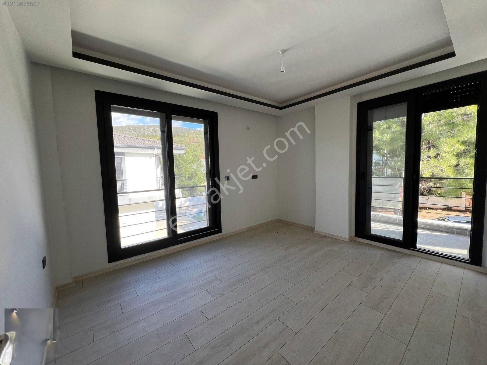 Akbük'te Tam Müstakil Doğa İçinde Havuzlu Villa - Görsel 10