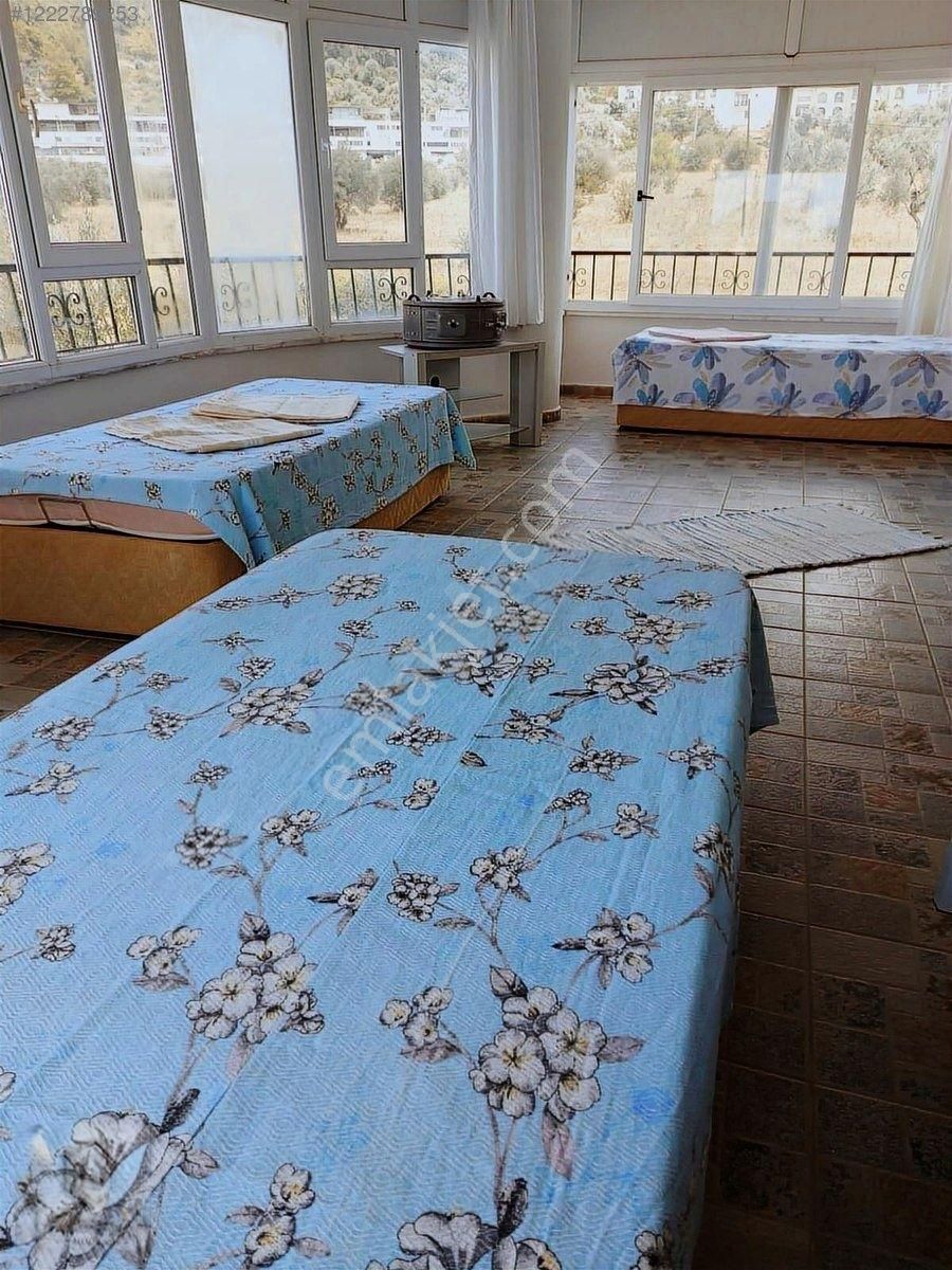 Akbük'te Doğa Manzaralı Büyük Balkonlu Eşyalı 3+1 Satılık Daire - Görsel 24