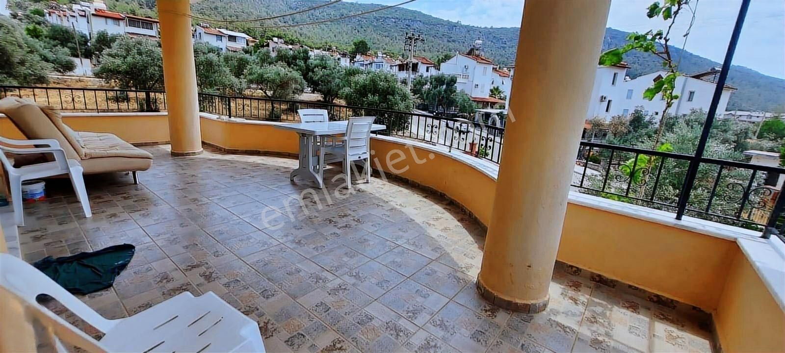 Akbük'te Doğa Manzaralı Büyük Balkonlu Eşyalı 3+1 Satılık Daire - Görsel 28