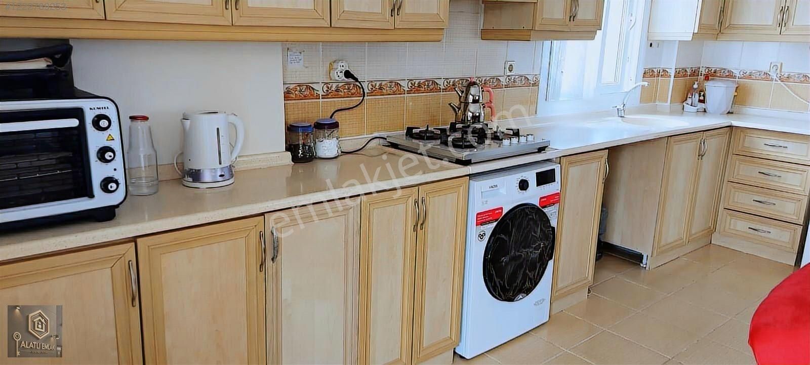 Akbük'te Doğa Manzaralı Büyük Balkonlu Eşyalı 3+1 Satılık Daire - Görsel 7