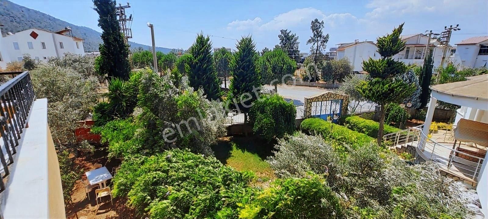 Akbük'te Doğa Manzaralı Büyük Balkonlu Eşyalı 3+1 Satılık Daire - Görsel 10