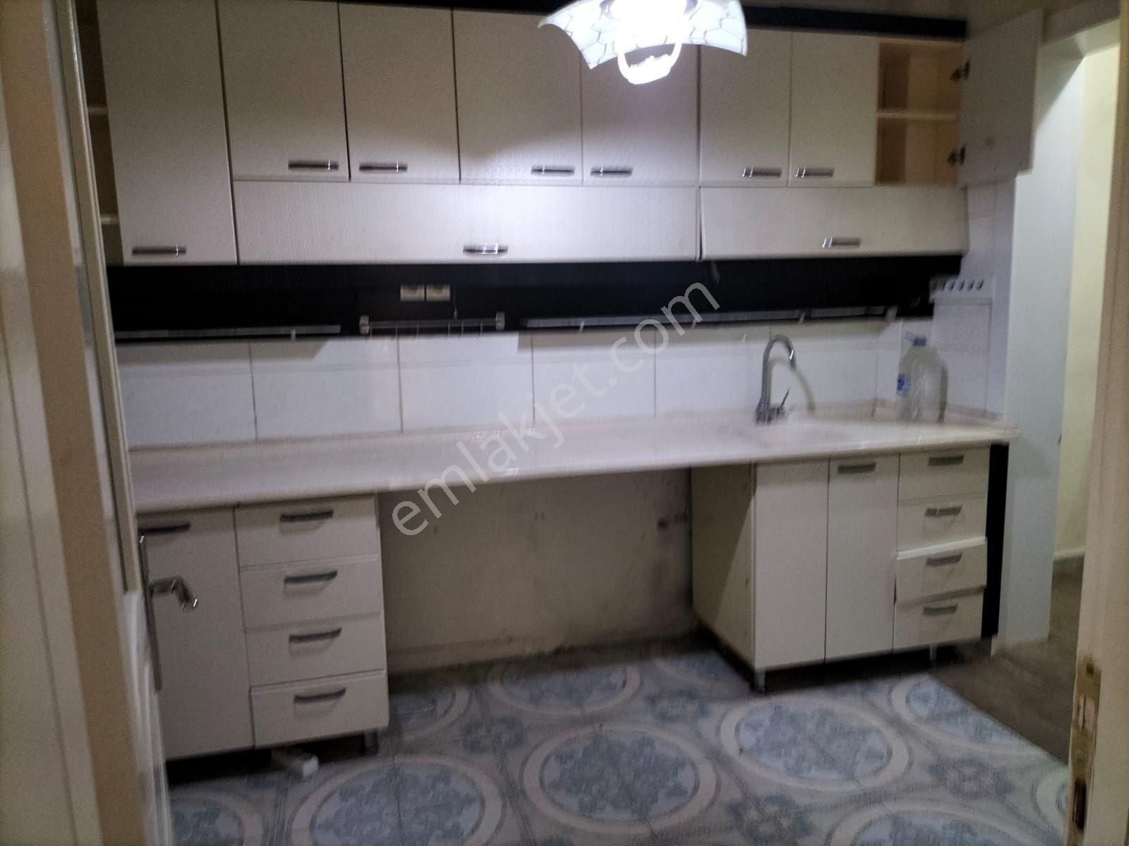 Bilge Emlaktan Kolejtepede Satılık 3+1 Daire