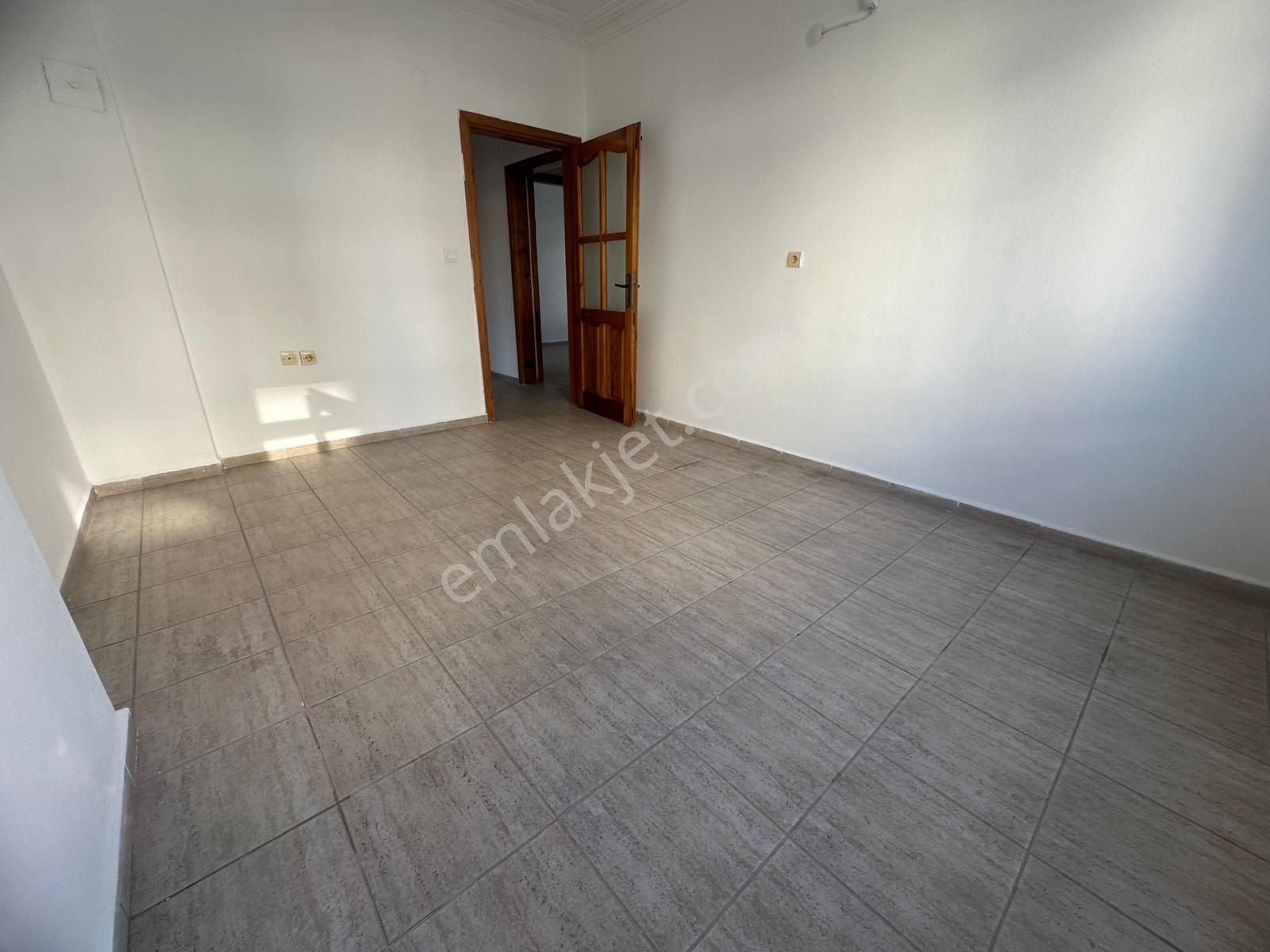 Alanya Şekerhane Mah.ali İmam Camii Cvr.kiralık 3+1 Daire - Görsel 5