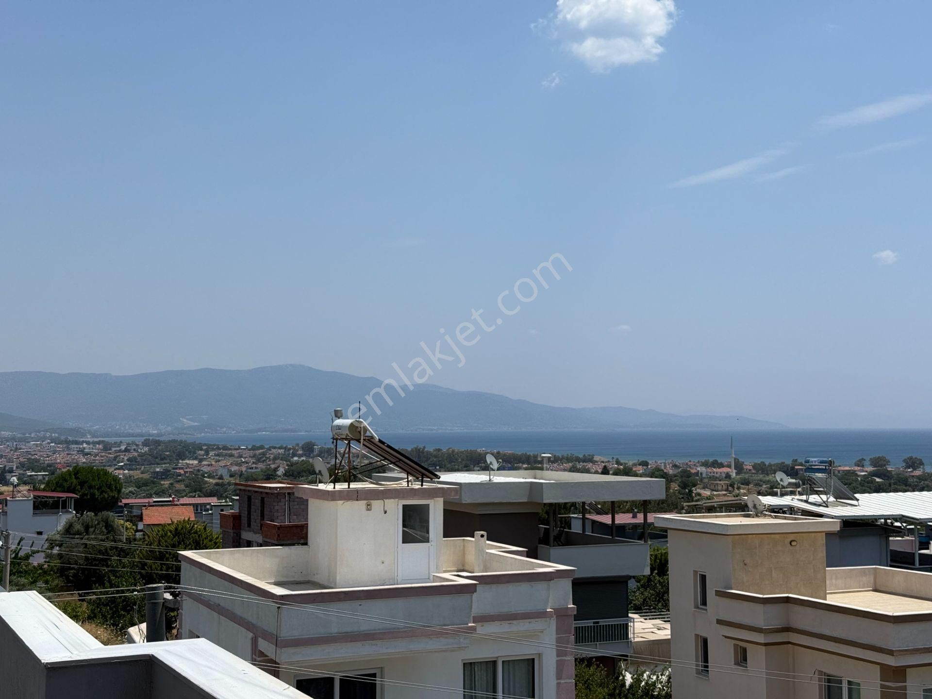 Seferihisar Doğanbeyde Satılık 3+1 Deniz Manzaralı Bahçeli Villa - Görsel 25