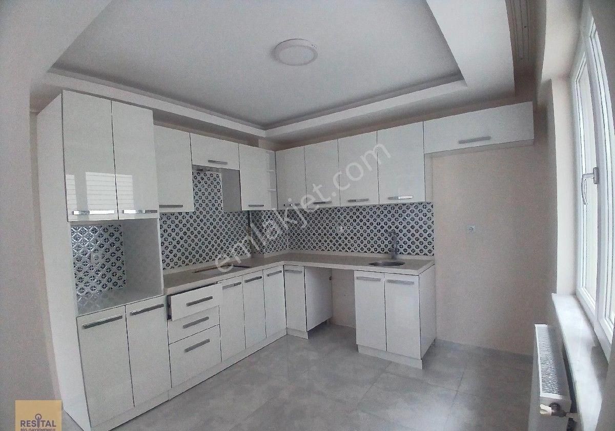 Bursa Güzelyalı'da Eşsiz Manzaralı Satılık Dubleks Daire 5+1