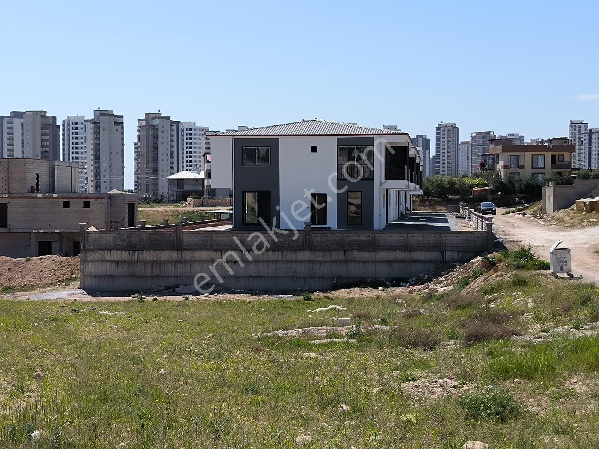 Adana Sarıçam Çarkıpare Mh. 511 M2 Villa İmarlı Tek Tapu Arsa