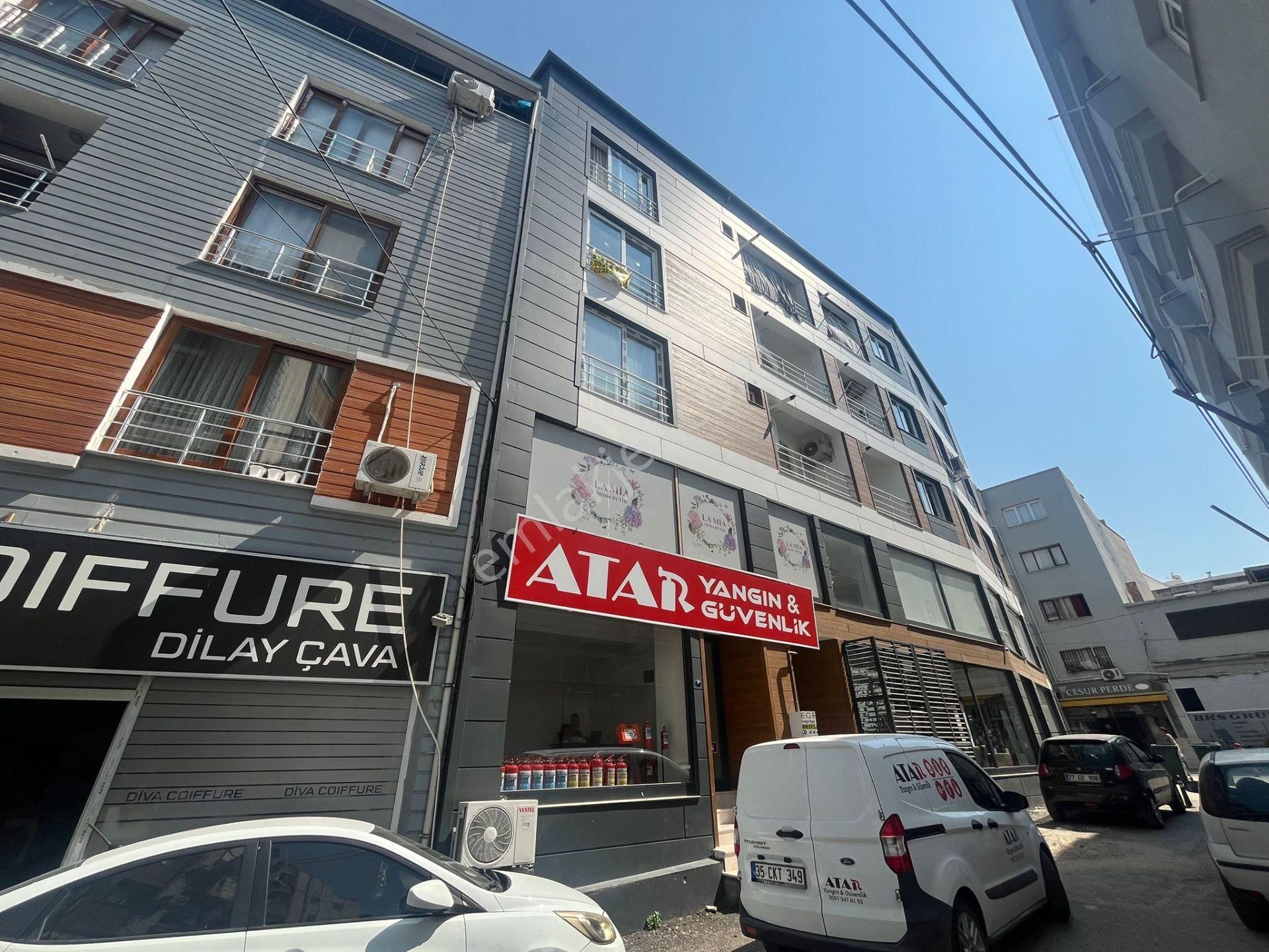 Aliağa Merkezde Yeni Bina Kiralık 1+1 Daire