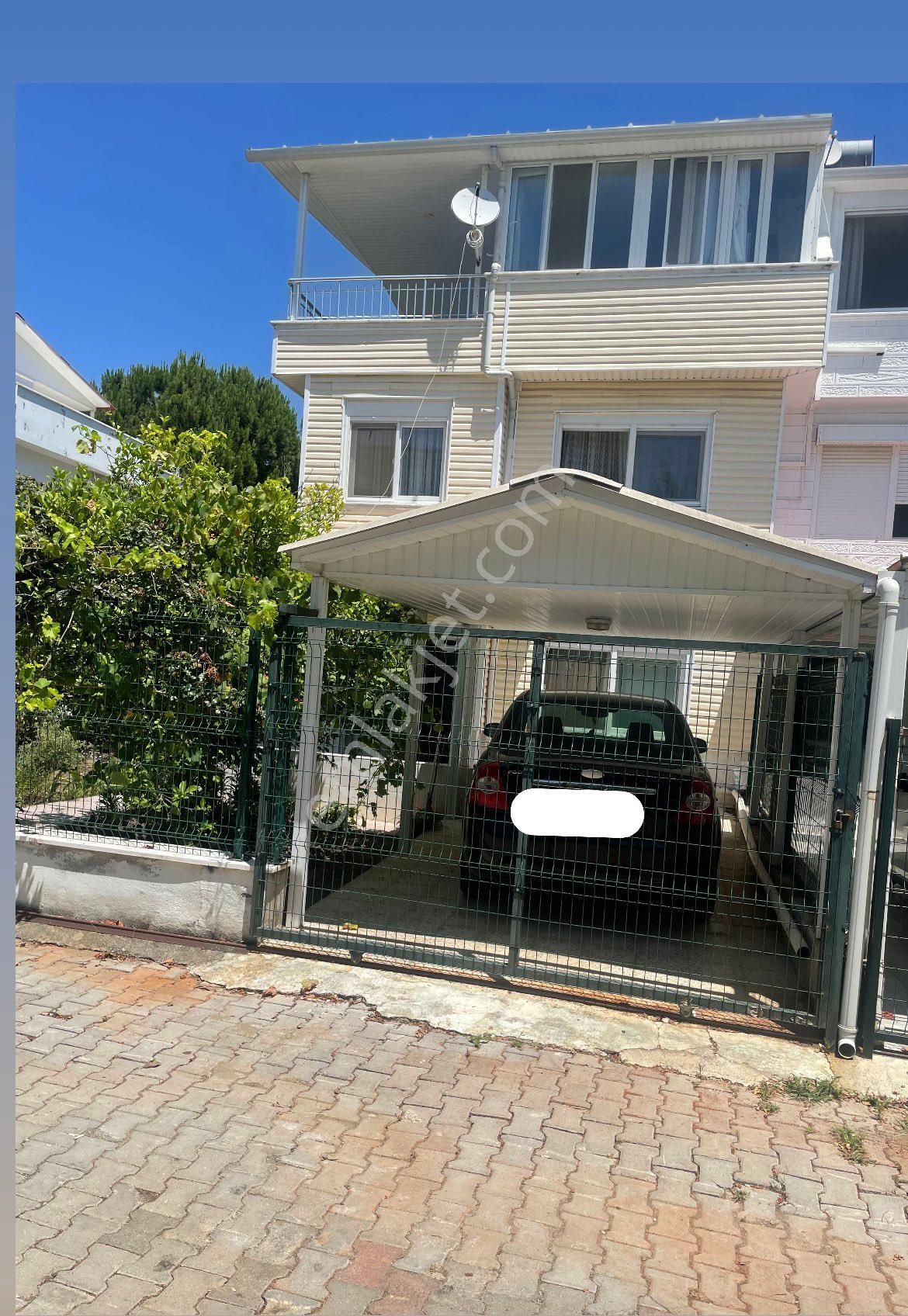 Serik / Boğazkent Uygun Fiyatlı 4+1 Triplex