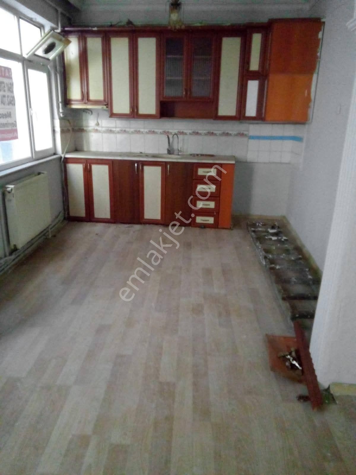 Samsun İlkadım Rasathane Mahallesinde 2+1, 100m² Asansörlü Fırsat Satılık Daire