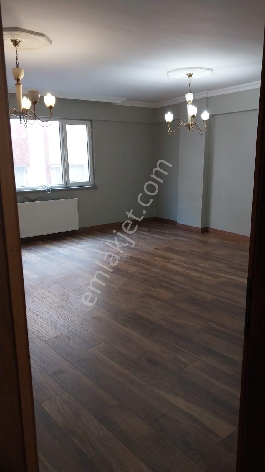 Şişli 19 Mayıs Mah Aşçılar Sokakta Kiralık Bakımlı 3+1 Daire