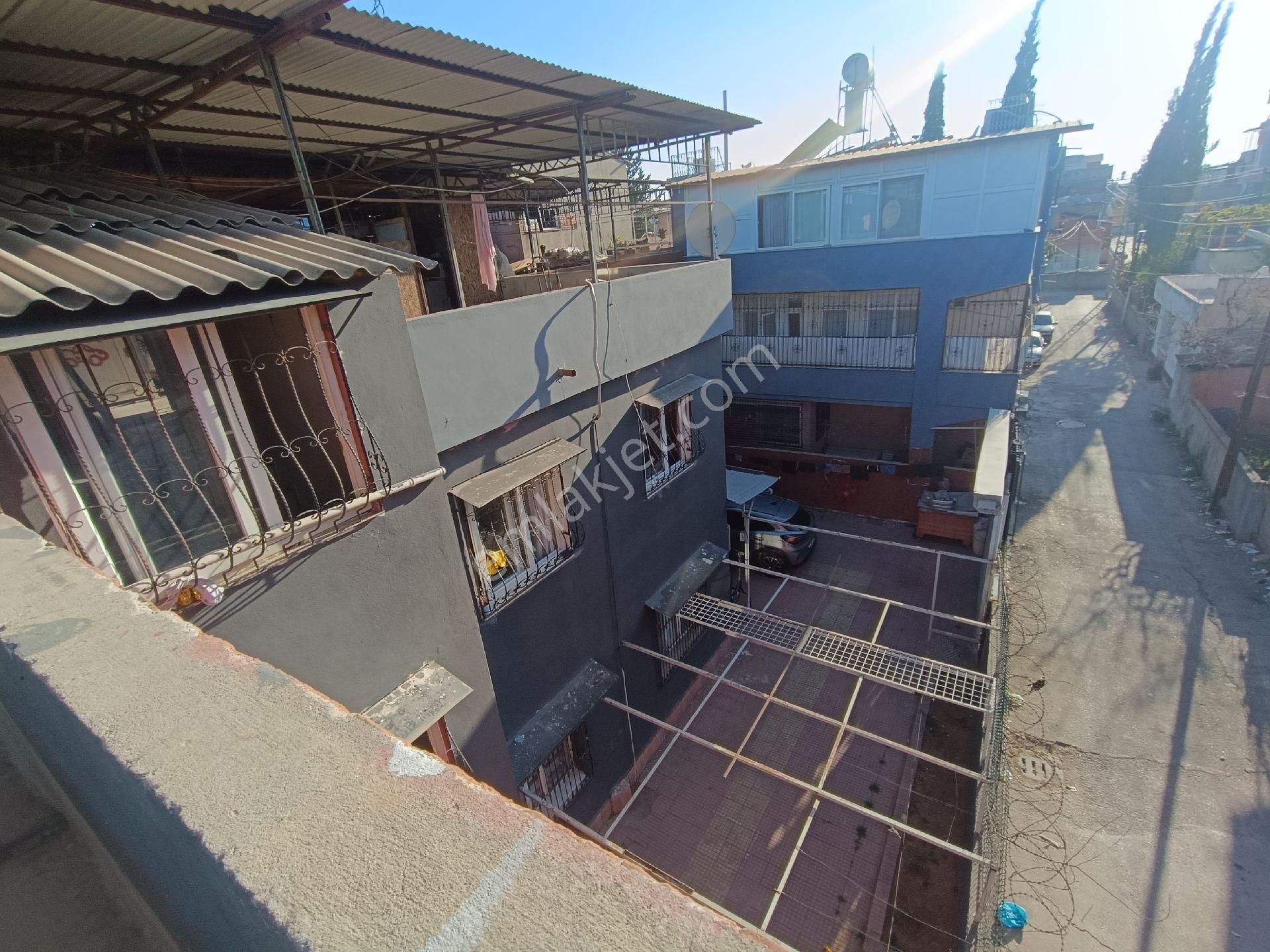 Şakirpaşa Mah. Spor Kompleksi Yanı 350 M² Tapu'lu 2/ Adet İş Yeri 3/ Adet Daire Komple Satılık - Görsel 2