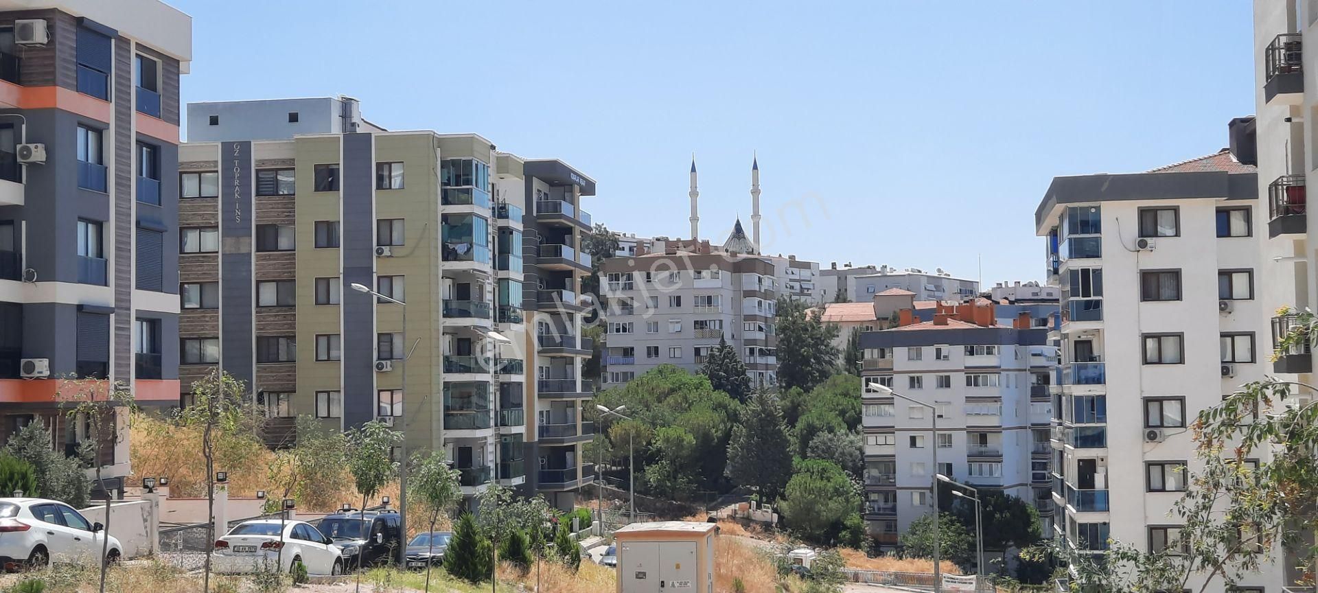 Esentepe'de 7 Kat İmarlı, Deniz Manzaralı Arsa 1080'de 120 M2 Hissesi - Görsel 2