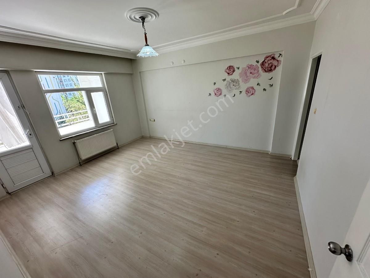 Diçlekent Merkezi Konum 3+1 Kiralık Daire