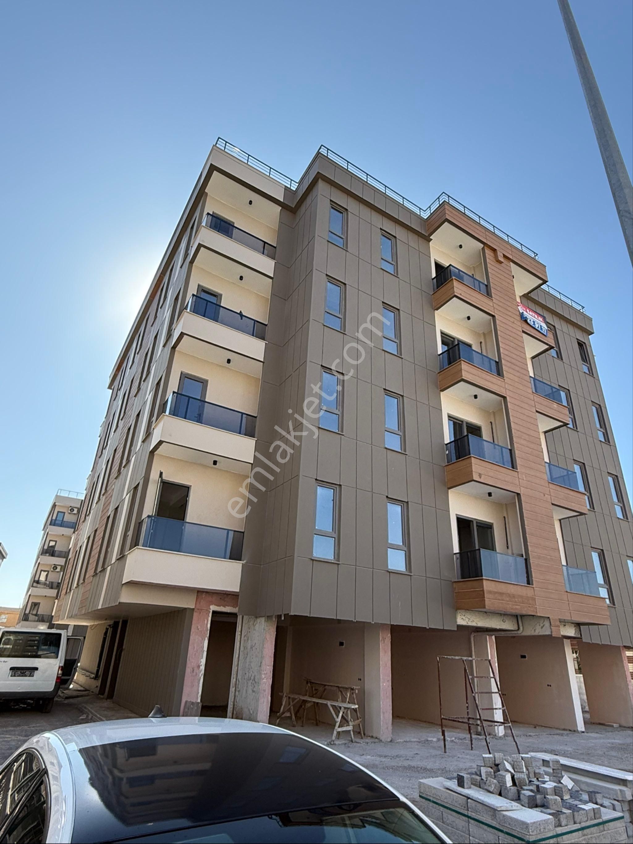 Has Birlik Emlaktan Kiralık 1+1 Ara Kat Eşyasız Daire