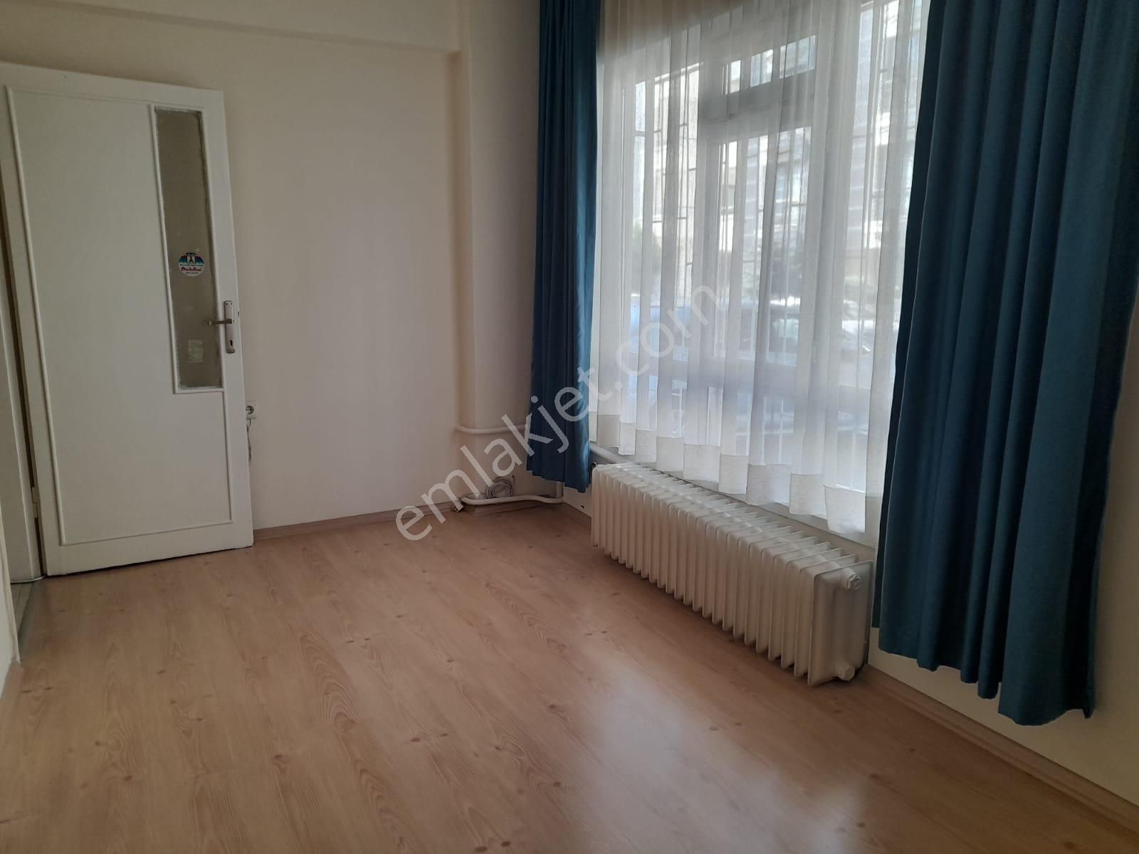 Filizden Emek 21sokakta Kiralık 3+1 Mobilyalı Ön Cephe Yüksek Giriş - Görsel 16