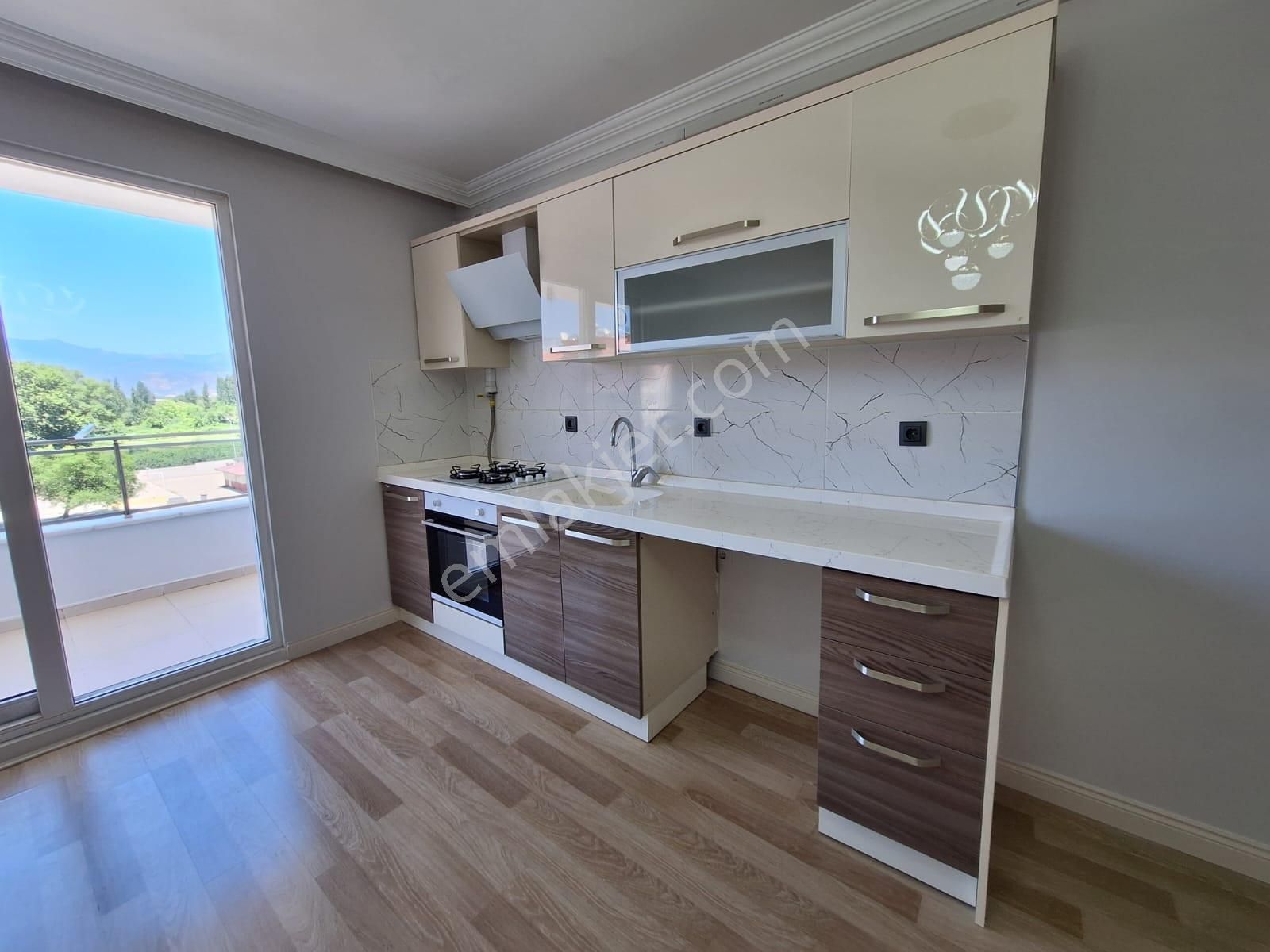 Kumsaldan İkizçayda Şık Tasarımlı Öncepheli Doğagazlı_1+1_daire
