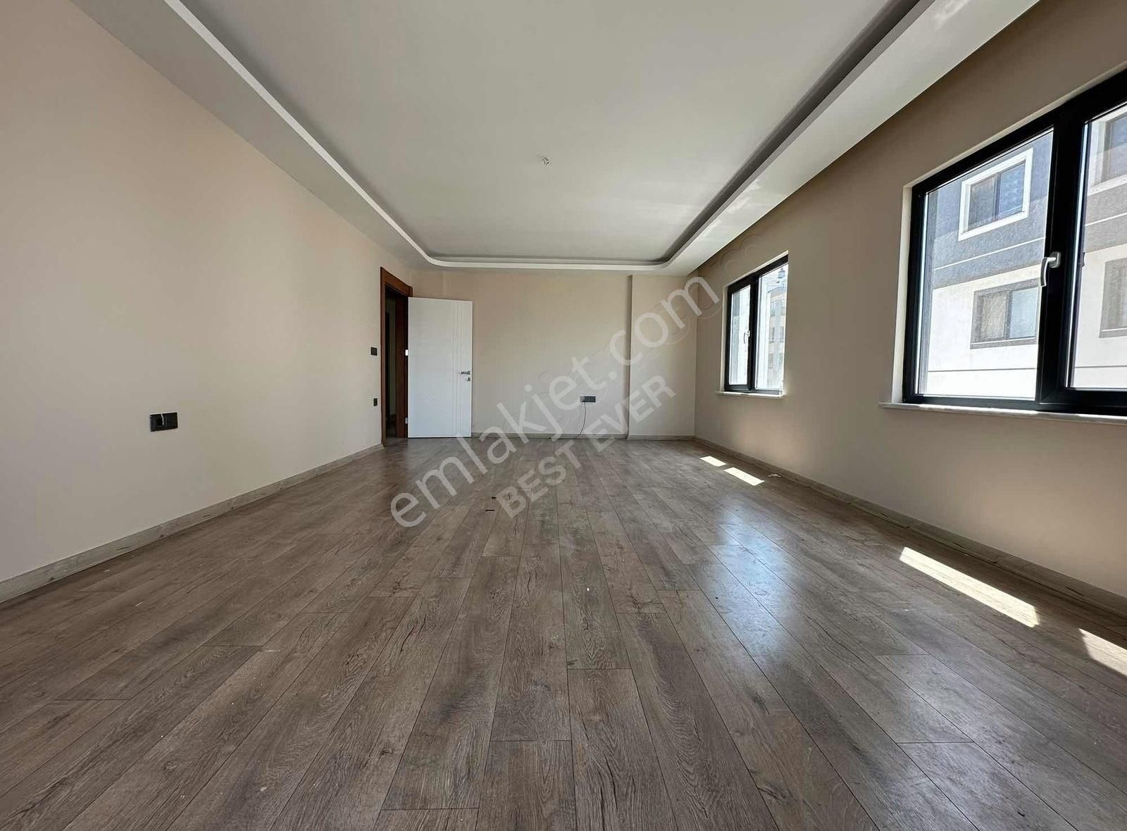 Best Ever Kayapa Çamlık Park Evlerinde Sosyal Donatılı 3+1 Daire