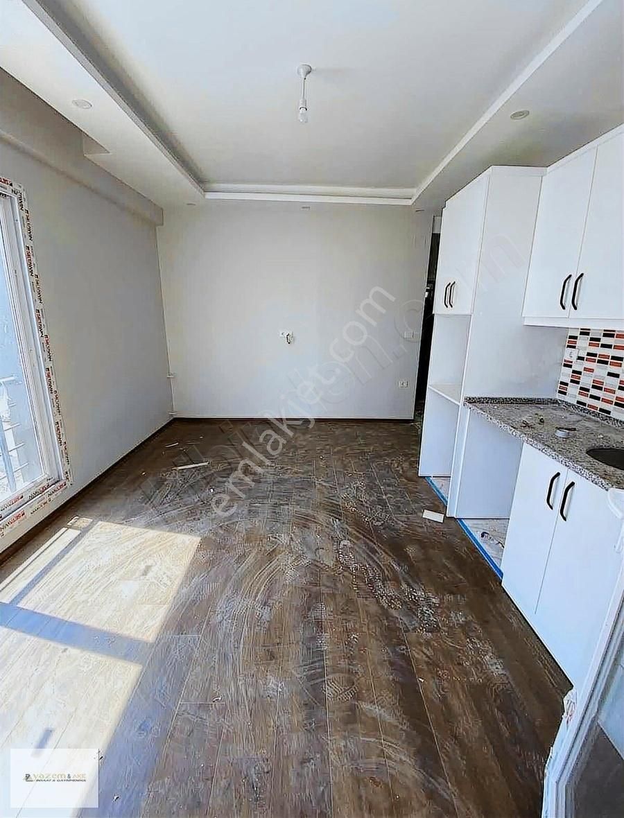 Erdemli Tömük 1+1 Satılık Havuzlu İskanlı Daire