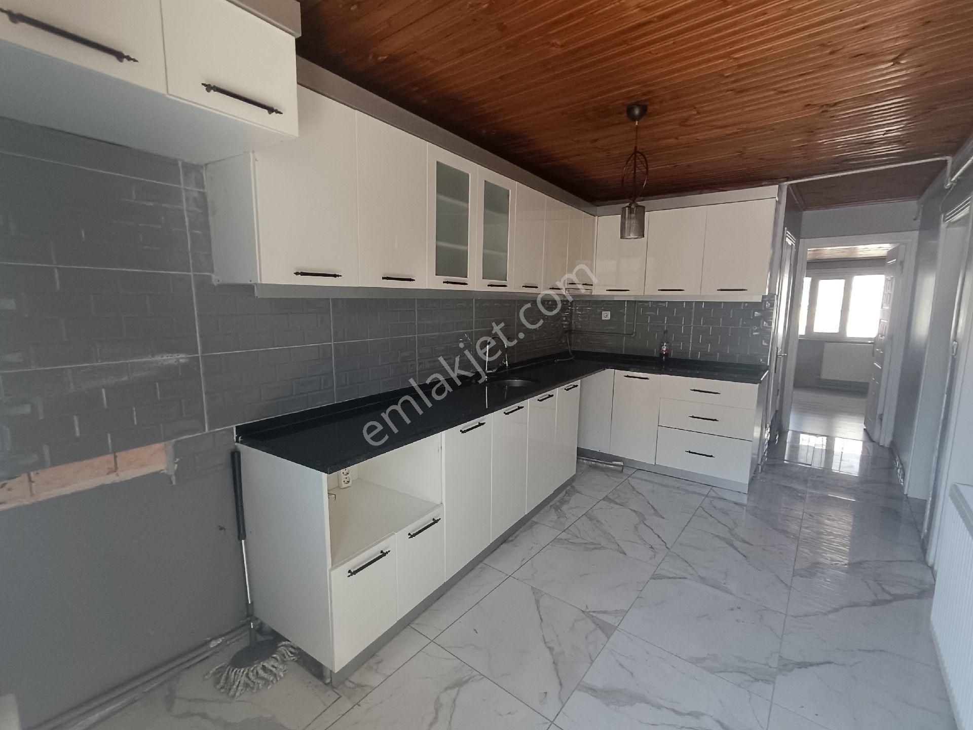 Kağıthane Gültepe'de 3+1 Daire