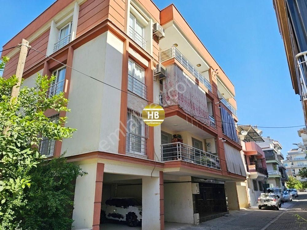 Hb'den 3+1 Satılık Daire, Girne'de Doğalgazlı/çift Balkonlu