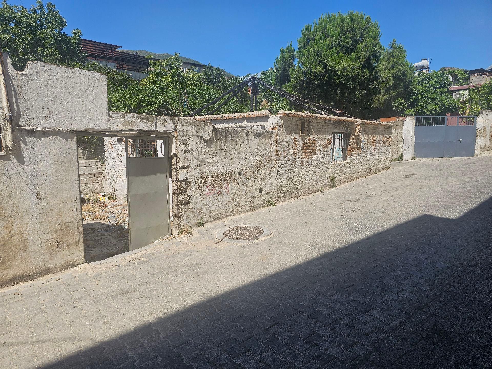 Söke Emlak Ofisisınden Savuca Mahallesinde Satılık Mustakıl Ev - Görsel 11