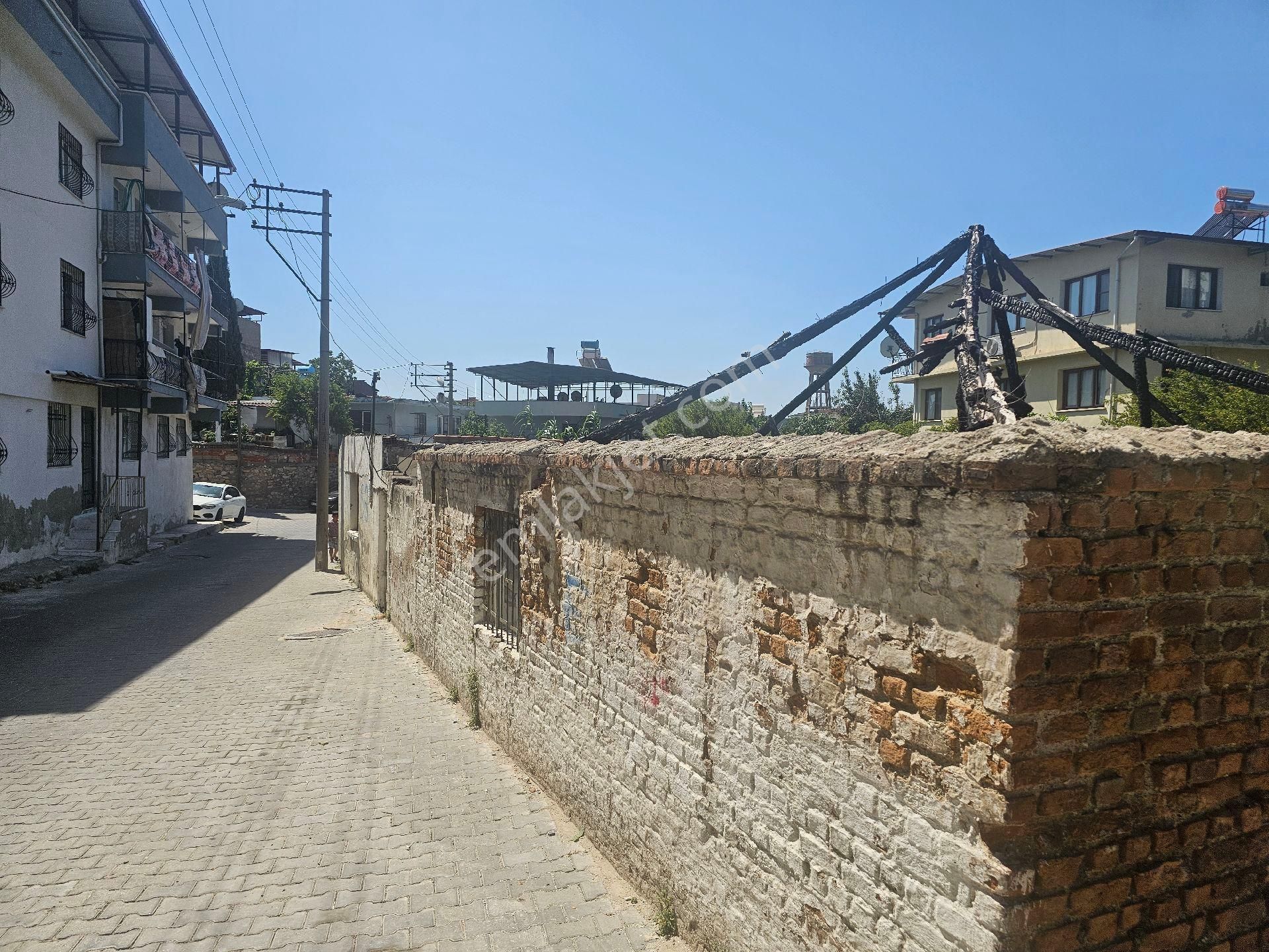 Söke Emlak Ofisisınden Savuca Mahallesinde Satılık Mustakıl Ev - Görsel 2