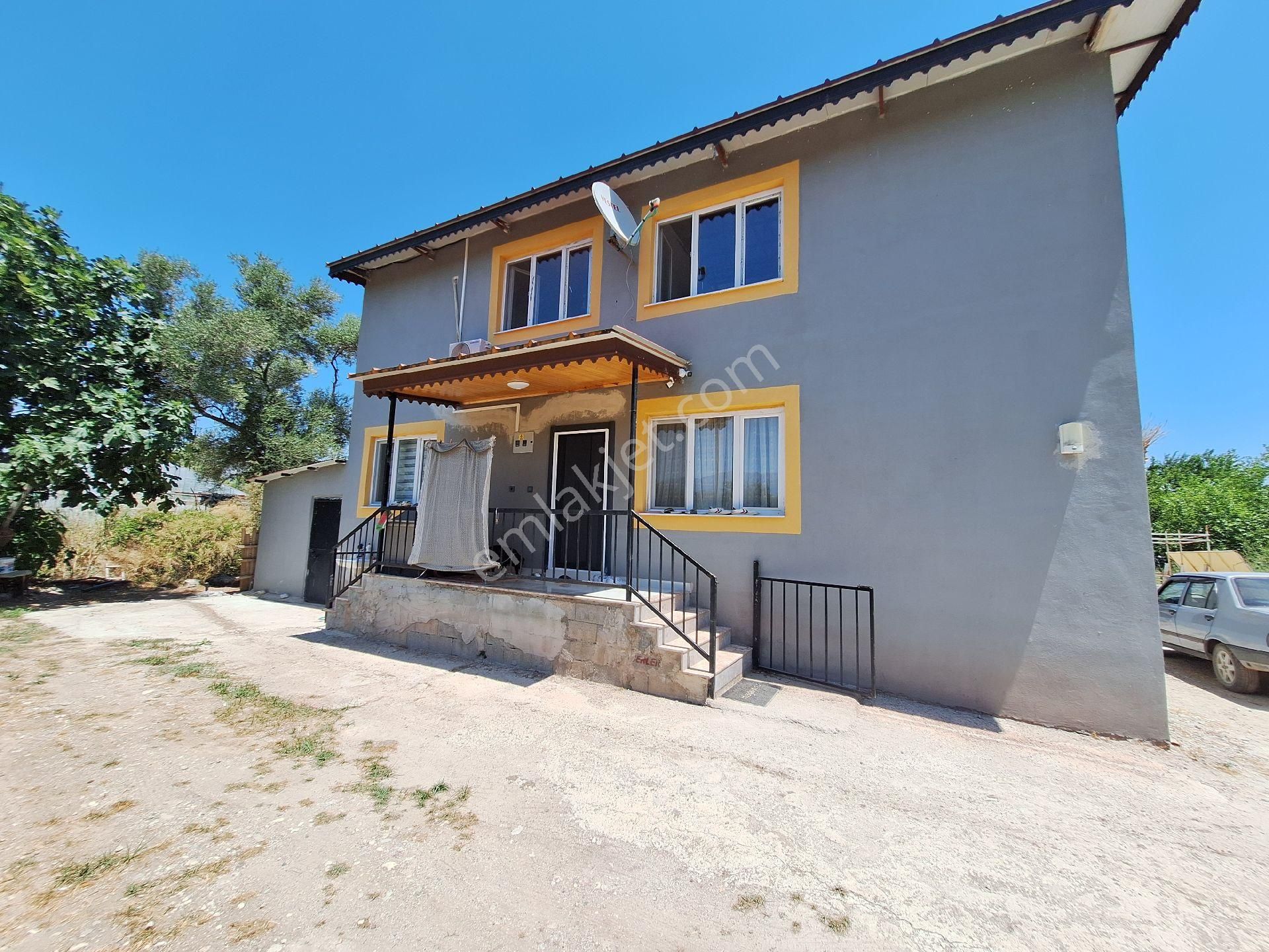 Konyaaltı Doyran Mahallesinde Bahçeli İki Katlı Müstakil Ev - Görsel 3