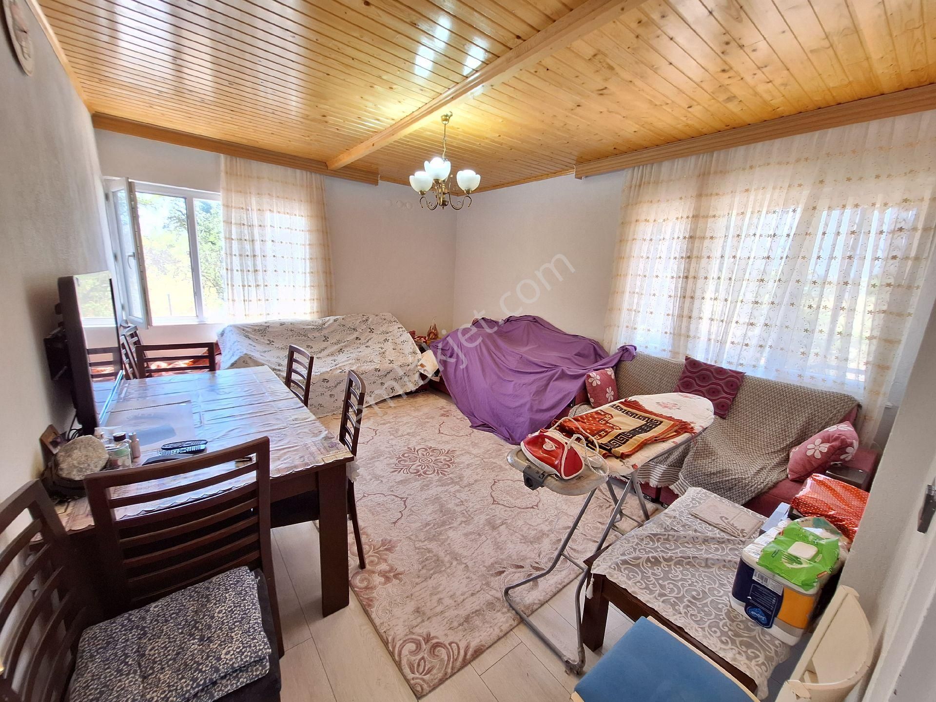 Konyaaltı Doyran Mahallesinde Bahçeli İki Katlı Müstakil Ev - Görsel 11